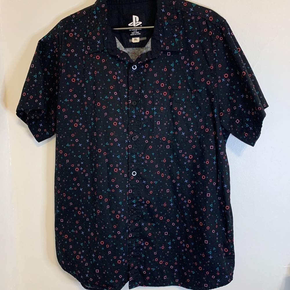 Mens Playstation button up shirt, black with multi color shapes size XL